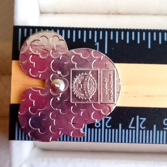 DISNEY MICKEY EARS AS DONALD DUCK PIN - Picture 5 of 5